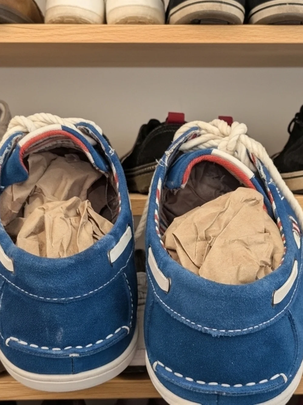 Men's Blue Suede Boat Shoes with Contrast Laces SIZE 255/41      US MEN SIZE 9.5